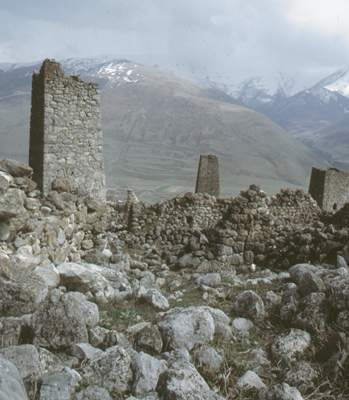 Остатки древнего поселения.