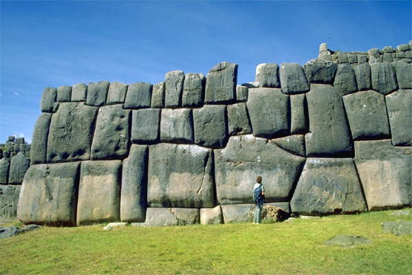 Древние постройки в Перу.