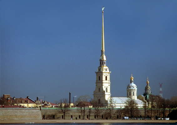 Петропавловская крепость в Санкт-Петербурге.