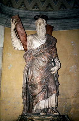Статуя апостола. Собор Святого Петра, Рим.