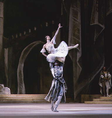 Наталия Бессмертнова - Раймонда в одноименном балете.