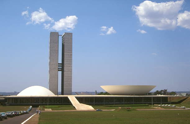 Бразилия. Здание Национального Конгресса.