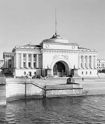 А.Д. Захаров. Павильон Адмиралтейства в Санкт-Петербурге. 1806-23.