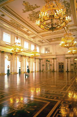Зимний дворец. Большой бальный зал.