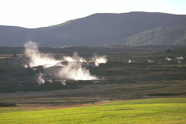 Исландия. Район геотермальной активности.