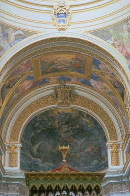 Интерьер собора на Мальте.
