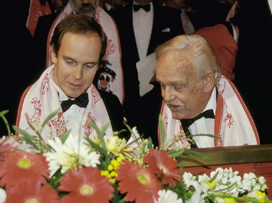 Князь Монако Рене и наследный принц Альберт - представители старейшей монархии Европы.