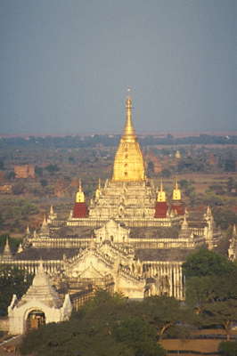 Мьянма. Золотой храм, Ананда.