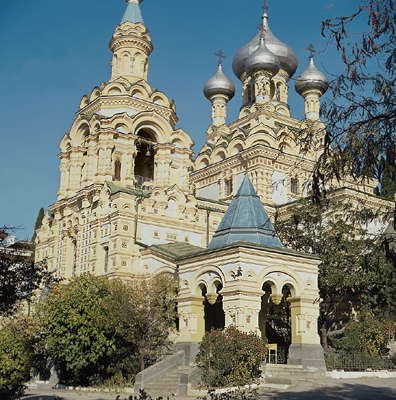 Ялта. Православная церковь.