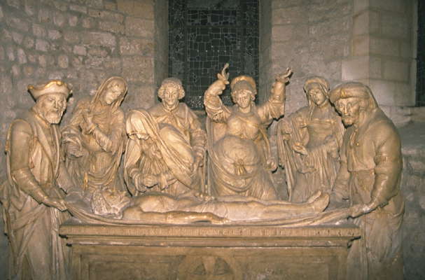 Собор в Реймсе. Скульптурная композиция Положение во гроб.