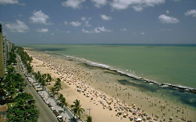 Ресифи. Пляж Боа Виагем.