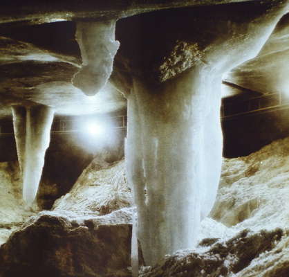 Сталактиты. Добшинская пещера (Словакия).