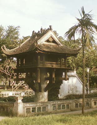 Ханой. Пагода Мот-Кот.