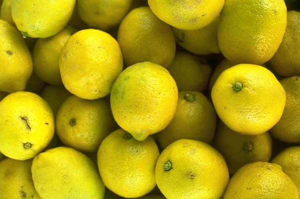 Лимоны.