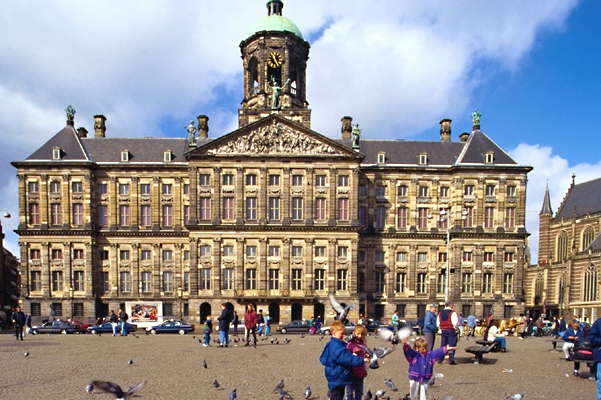 Амстердам. Королевский дворец.