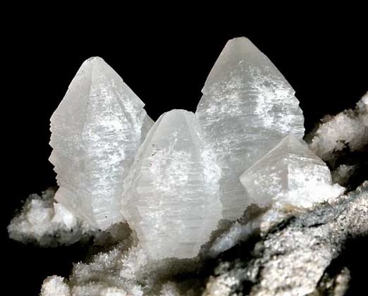 Металлические кристаллы фото