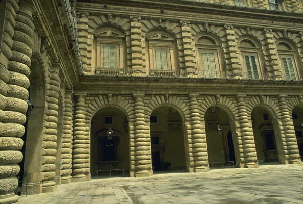 Палаццо Питти во Флоренции.