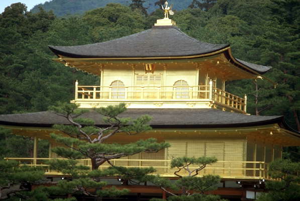 Золотой павильон, Киото, Япония.