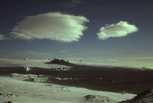 Антарктида. Гора Брансфилд.