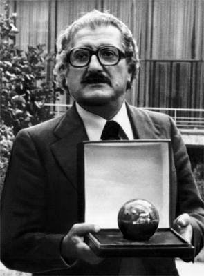 Хуан Антонио Бардем.