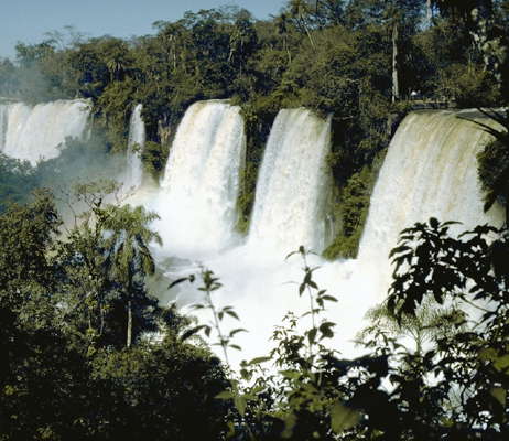 Бразилия. Водопад Игуасу.