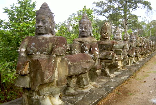Храм Ангкор-Ват. Скульптуры.