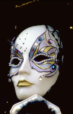 Венецианская карнавальная маска.