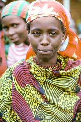 Руанда. Женщина из племени хуту.