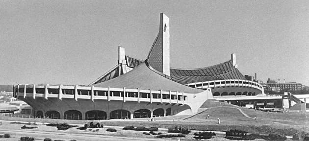 Тангэ Кэндзо. Малый спортивный павильон Олимпийского спортивного комплекса Йойоги в Токио. 1961-64.